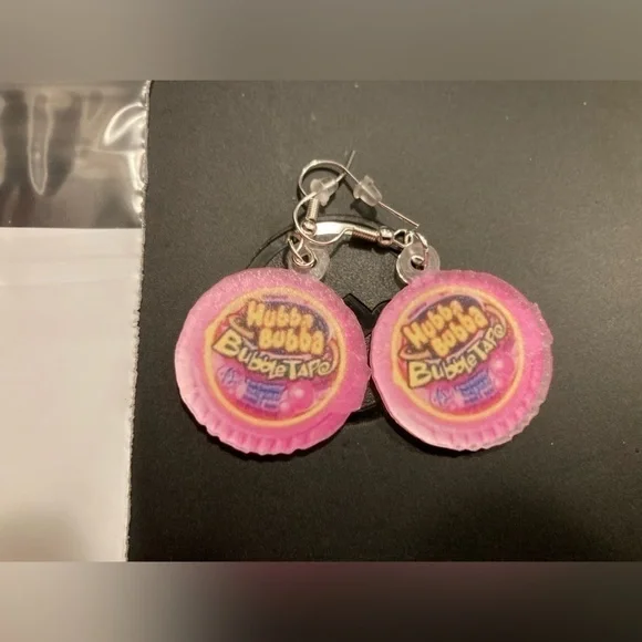 4/$25 Hubba Bubba Bubbletape bubble gum dangle earrings. NWOT. Super adorbs 😍 - Picture 4 of 4